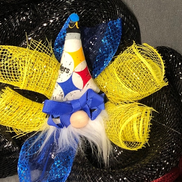 Gnome Custom Made Team Wreath Deco Mesh Ball Special Order 18” NFL MLB NHL NBA - Picture 2 of 4